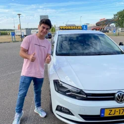 Geslaagde leerling van Rijschool Voordelig Roermond